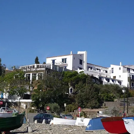 Hotel Port-lligat 3*
