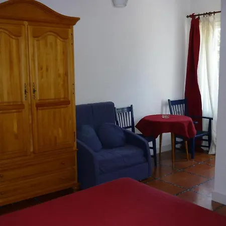 Hotel Port-lligat 3*
