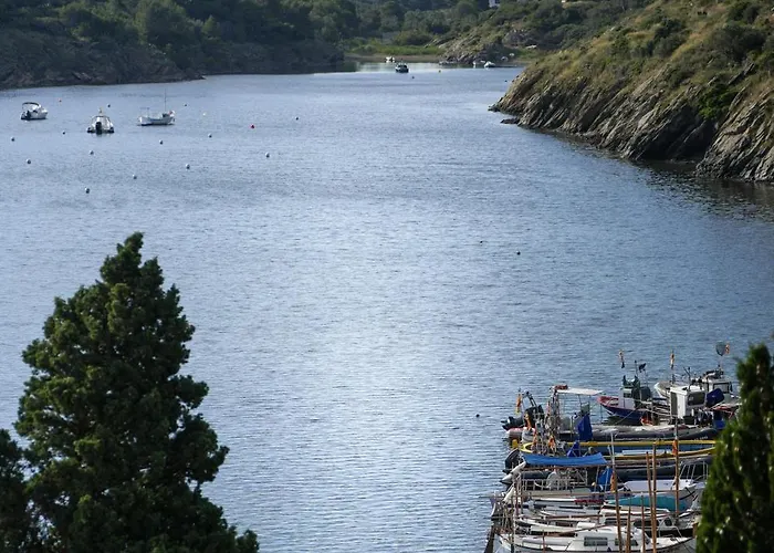 Hotel Port-lligat 3*