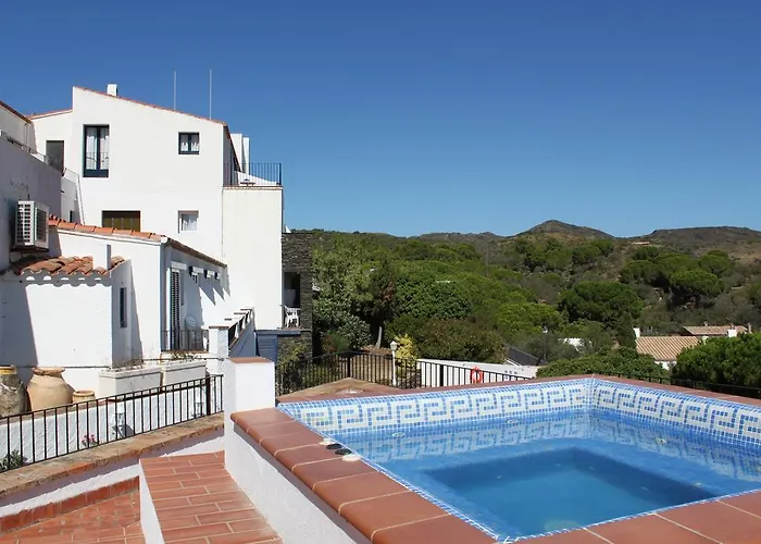 Hotel Port-lligat 3*